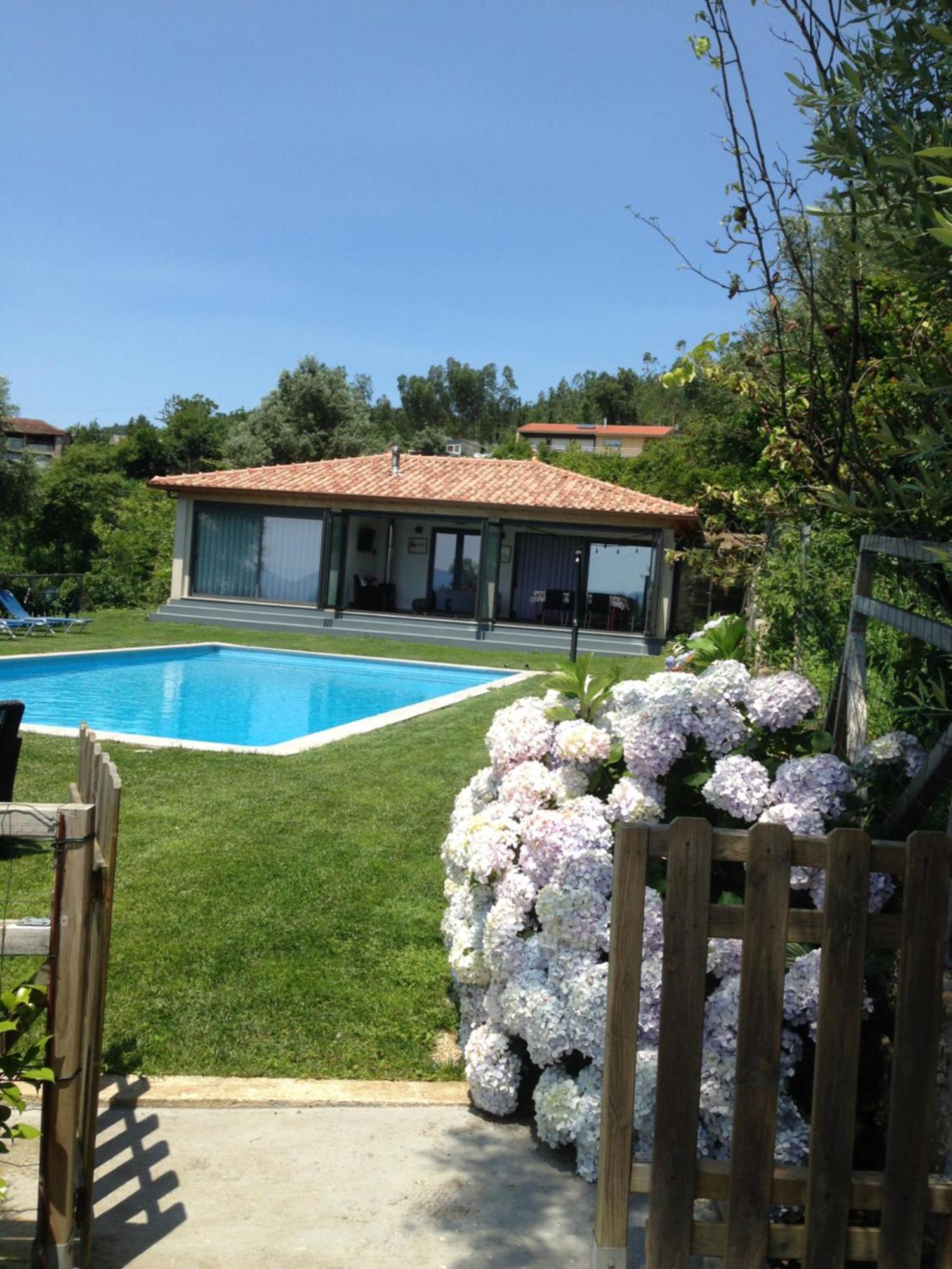 The Pool House Villa Longos Eksteriør bilde