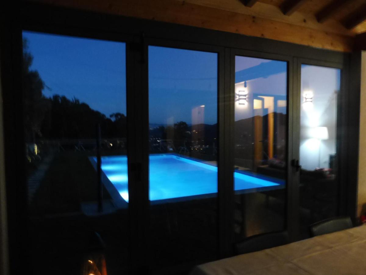 The Pool House Villa Longos Eksteriør bilde
